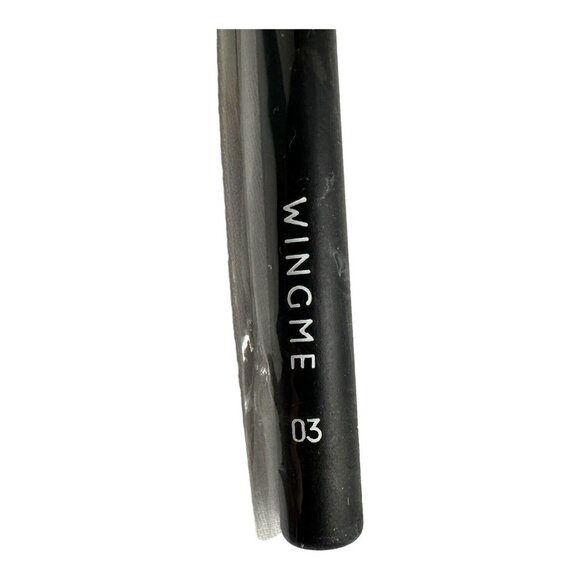 Wingme 03 Professional Makeup Eyeliner Brush With Angled Tip For Precision Appli - Picture 3 of 4